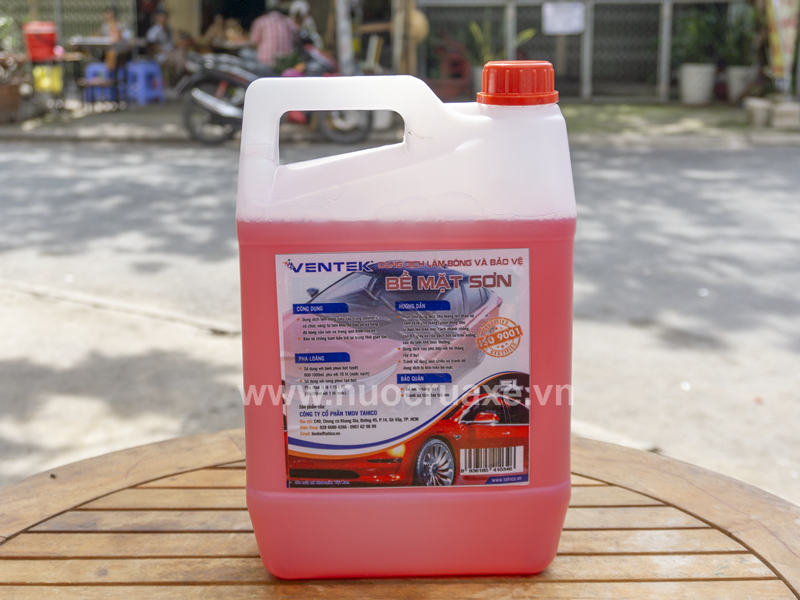 Dung dịch làm bóng sơn và bảo vệ thânDung dịch làm bóng sơn và bảo vệ thân xe du lịch Ventek Car Waxer 5 lít xe du lịch Ventek Car Waxer 5 lít