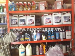 mua-nuoc-rua-xe-may-chat-luong-1