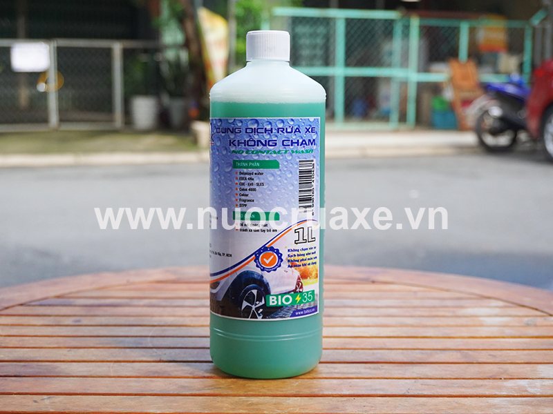mua-nuoc-rua-xe-may-chat-luong-2