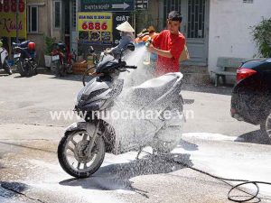 nuoc-rua-xe-bac-giang-2