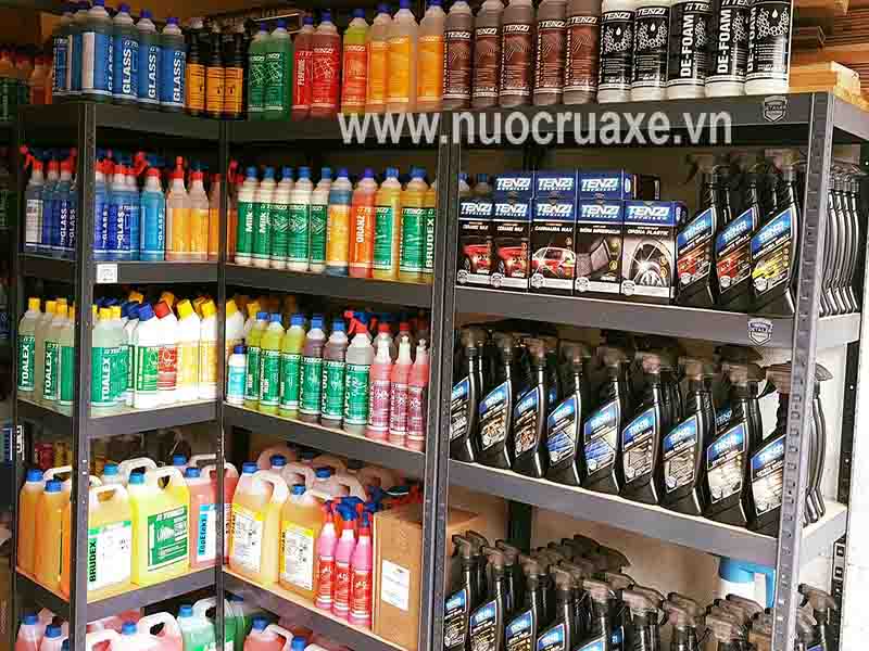 Nuoc-rua-xe-khong-cham-3